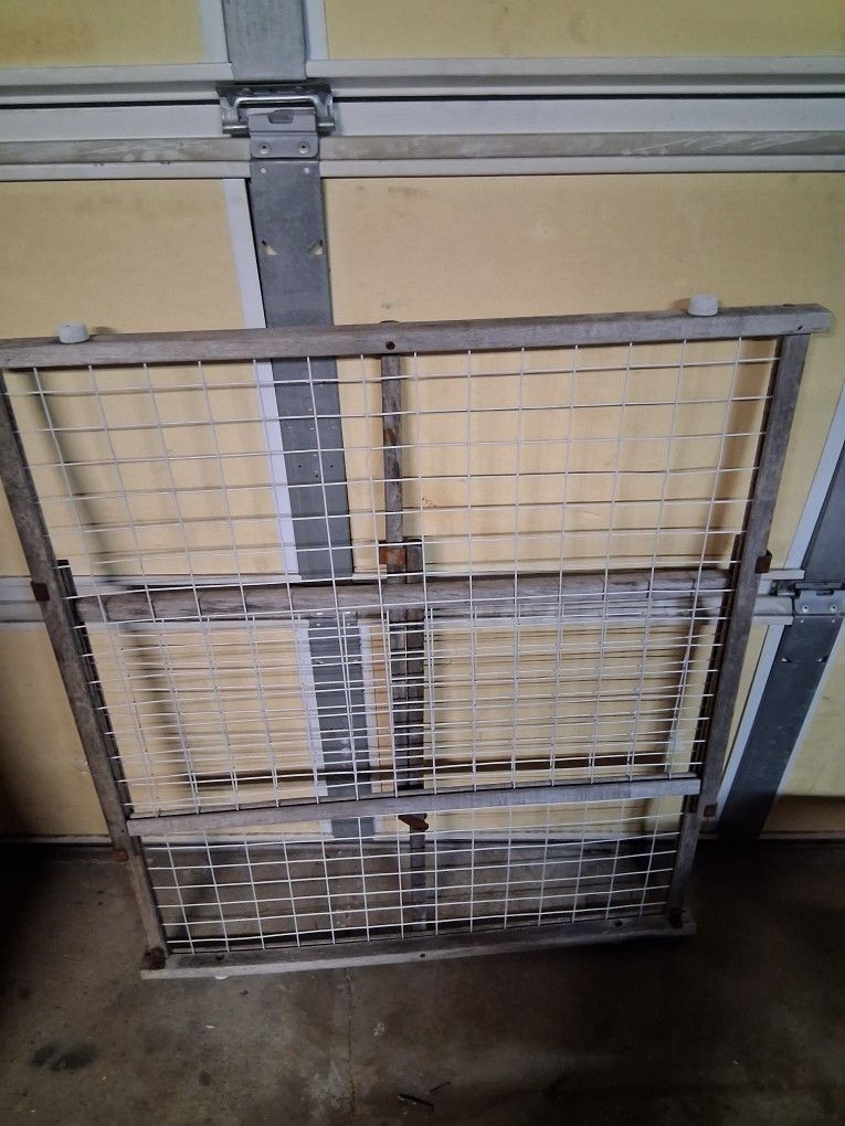 X-large Wooden Baby Gate