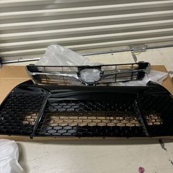 Toyota Camry Bumper grill Upper And Lower