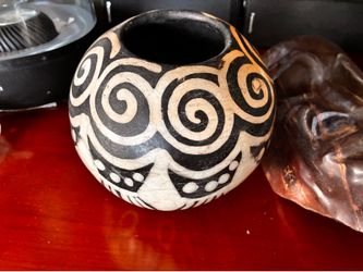 Genuine Mayan artifact