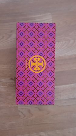 Tory Burch Shoe Box