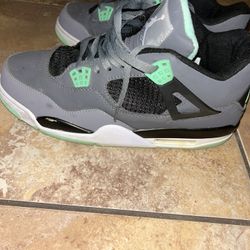 Air jordan 4 lv retro green glow