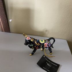 Psychedelic Hand Painted Bull Figurine Creaciones Velasco 3” Madrid Spain Collectible 