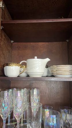 Selling glasses, outdoor glass, mugs,