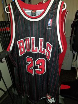 nike jordan bulls black pinstripe jersey xl for Sale in Artesia, CA -  OfferUp