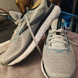 Brooks Women's Glycerin 18 Running Size 8.5B