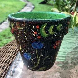 Hand Painted Terracotta Flower Pot/Planter 