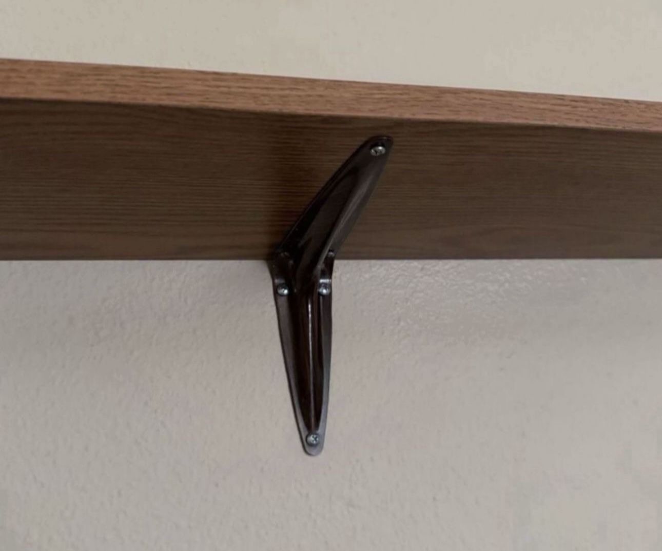 4ft Shelf With Brackets