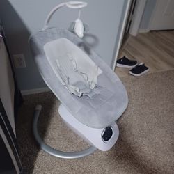 Momcozy Infant Swing