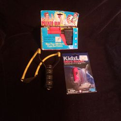 VINTAGE TOY LOT $10