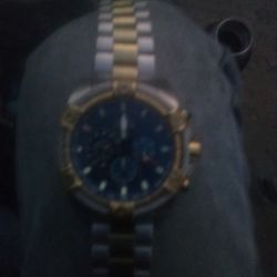 Invicta bolt men's watch it's a $300 item new needs a battery I'm asking 50 bucks OBO