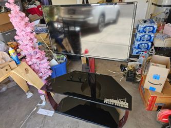 40 inch screen with stand