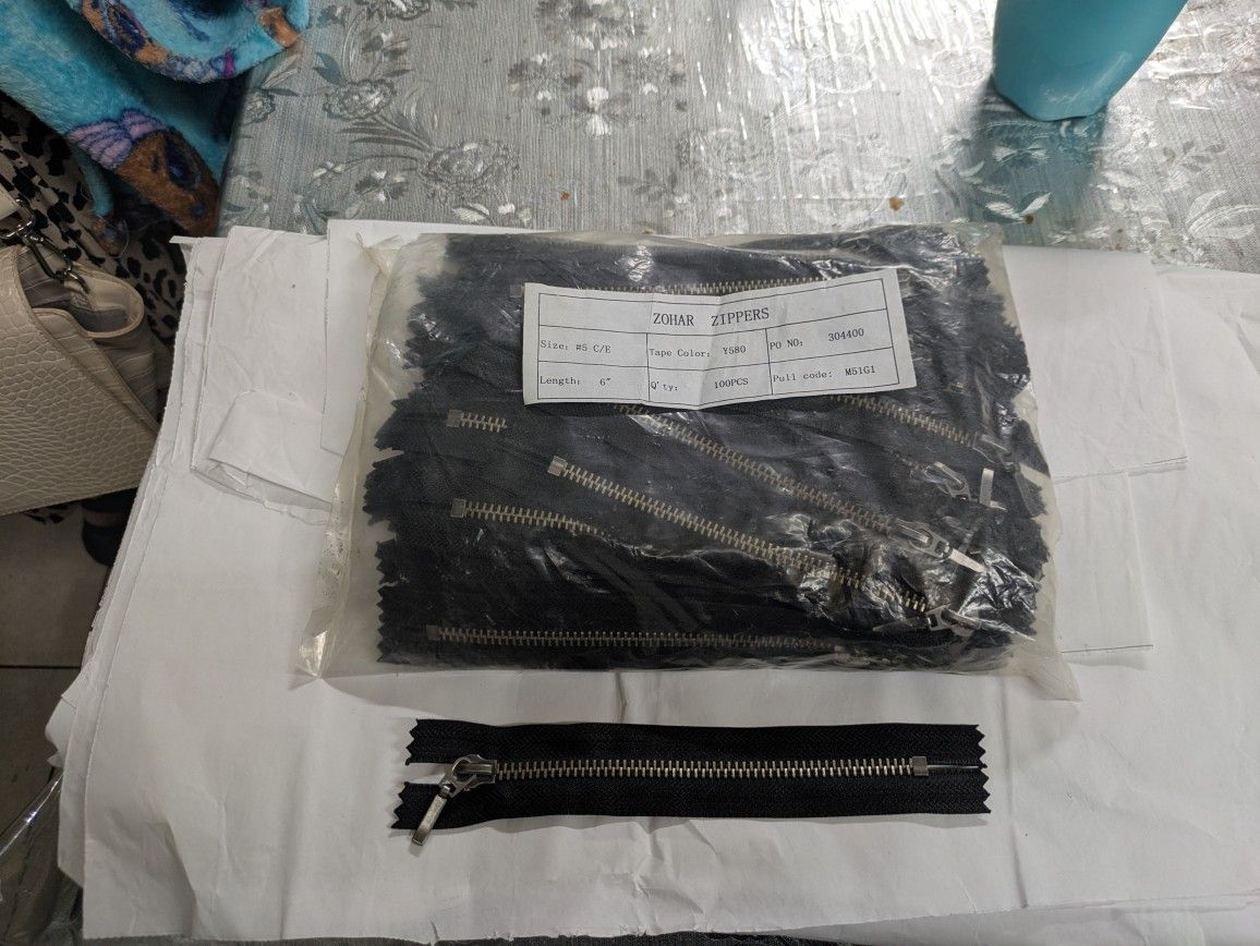 Zohar Zippers 100 PCs....