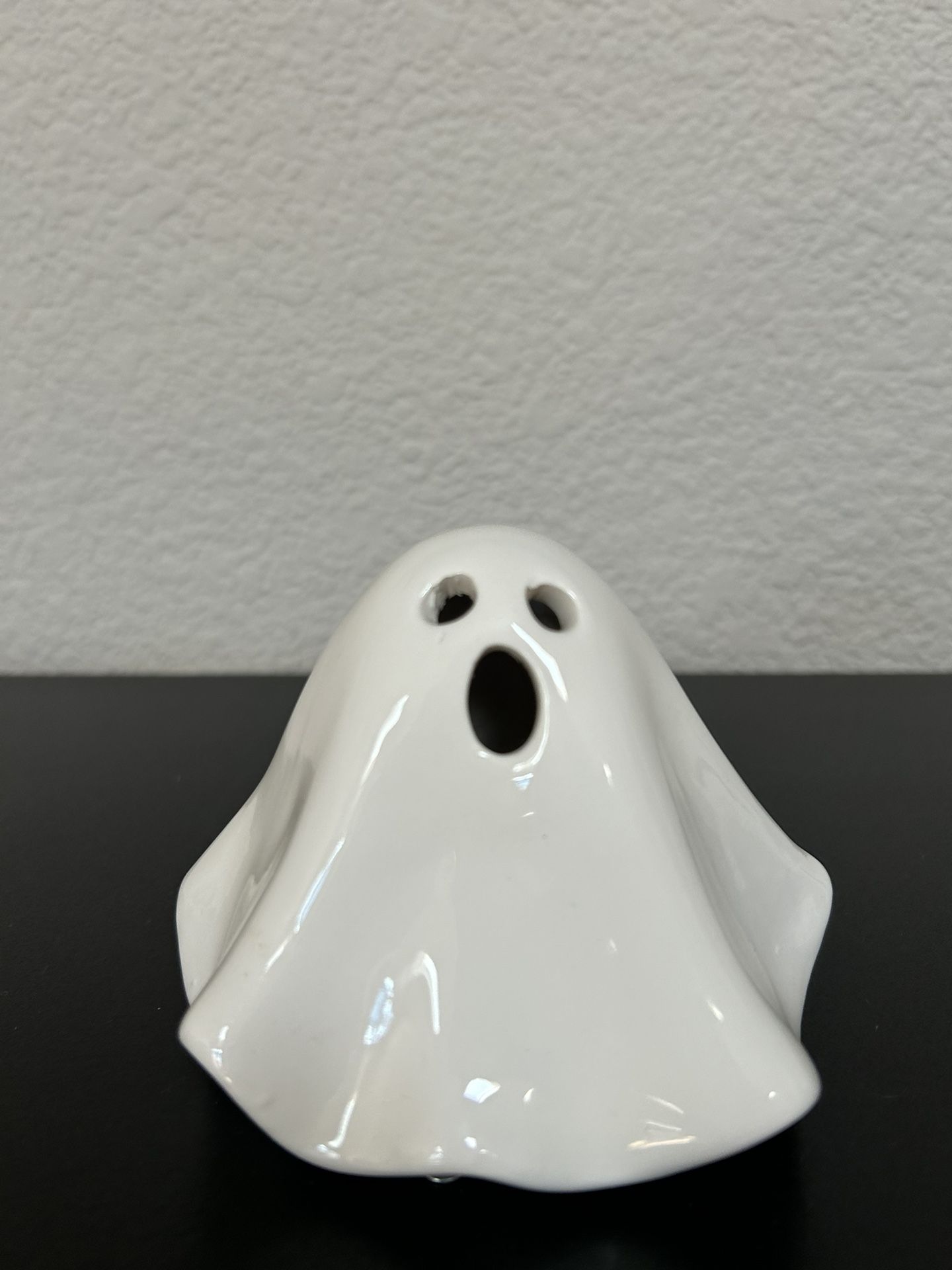 FREE Light Up Walgreens Small Ceramic Ghost