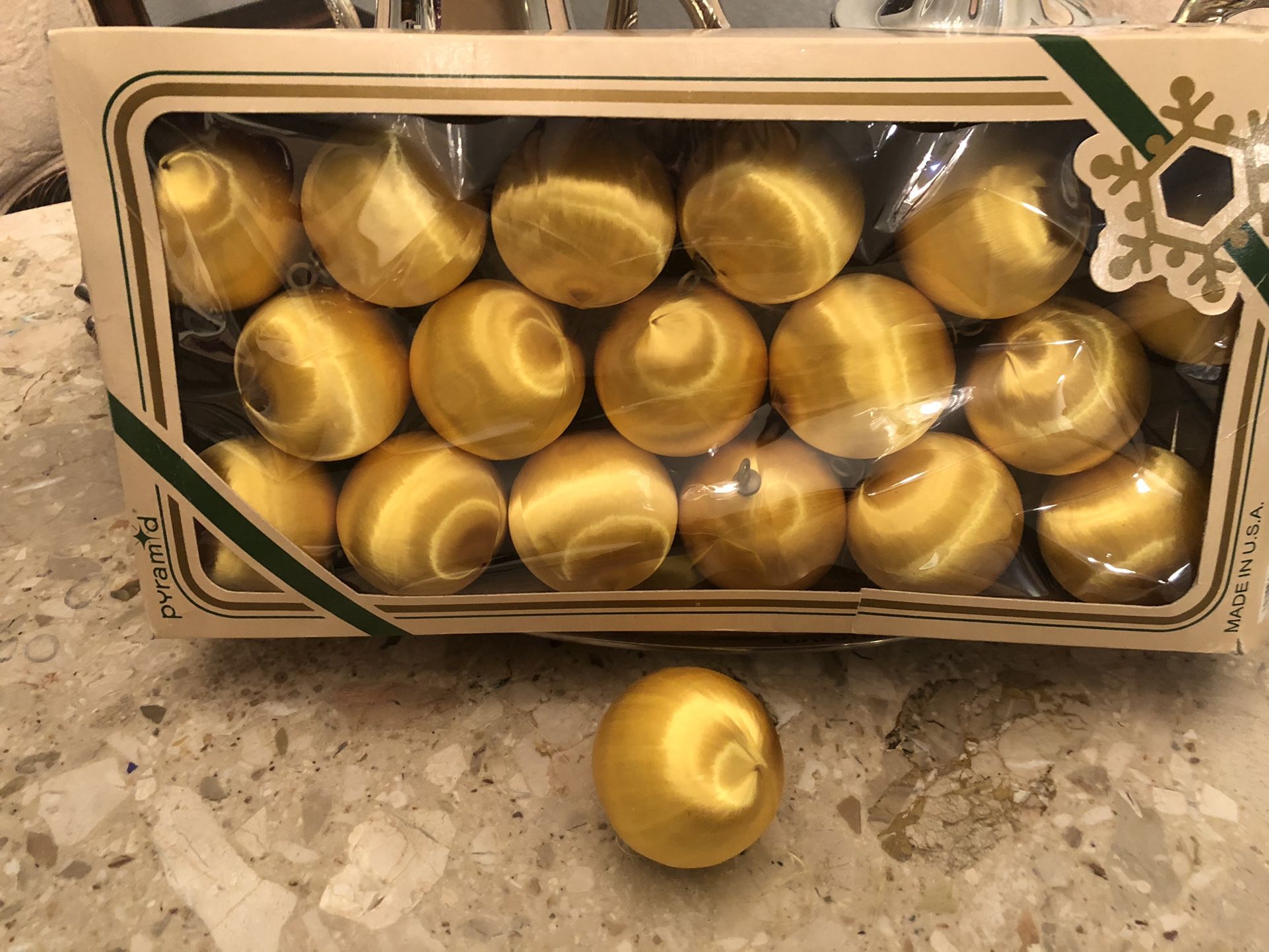 Yellow (silk) Xmas Ornaments