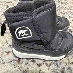 Sorel boots toddlers size 5