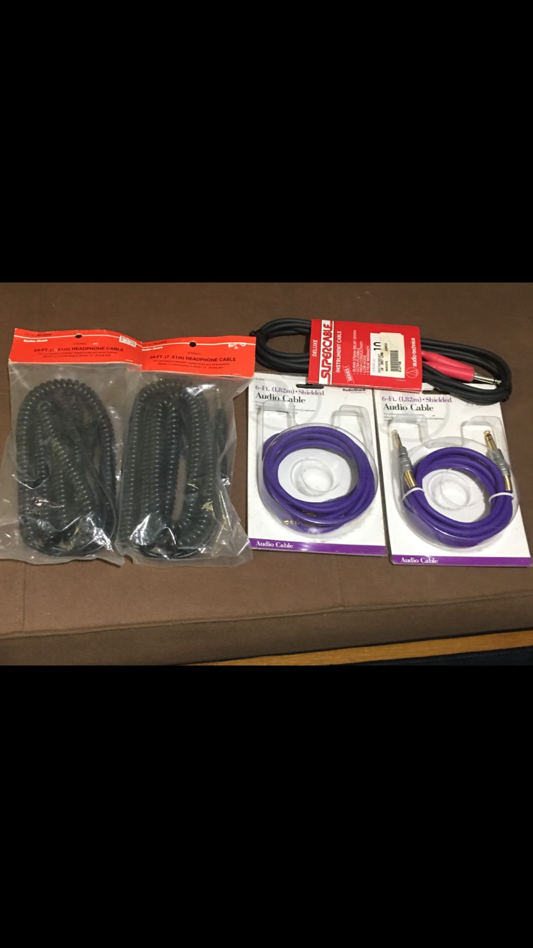 5 Heavy Duty guitar or keyboard cables NEW.