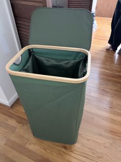 Olive Green Laundry Hamper with Lid & Bamboo Trim