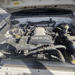 2003 Toyota Sequoia Sr5 V8 4.7 Titulo Salvage 