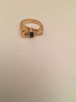 18 k gold plated HGE Ladies ring small size