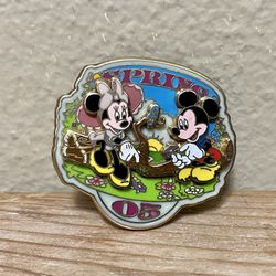 Disney Trading Pin Four Seasons Collection Spring 2005 Mickey Minnie 