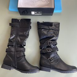 BLACK BOOTS - NEW IN BOX - SIZE 9