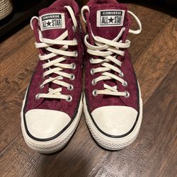 Rare Burgundy Cloth Lace Converse. 