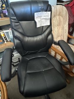 Black Leather Executive Office Chair