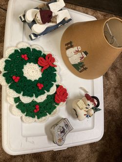 Lots of Great Christmas decorations and gift items