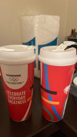 4 Tall Cups With Lids