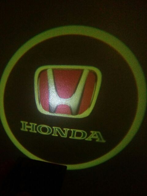 Door Honda logo!