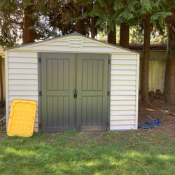 DURAMAX 10×8 VINYL SHED WITH FOUNDATIO