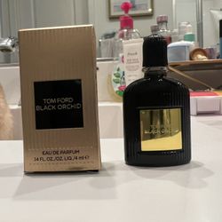 Tom Ford Black Orchid perfume