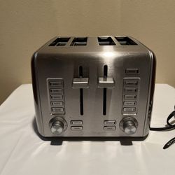 Cuisinart Custom Select 4-slice Toaster Model RBT-1350PC