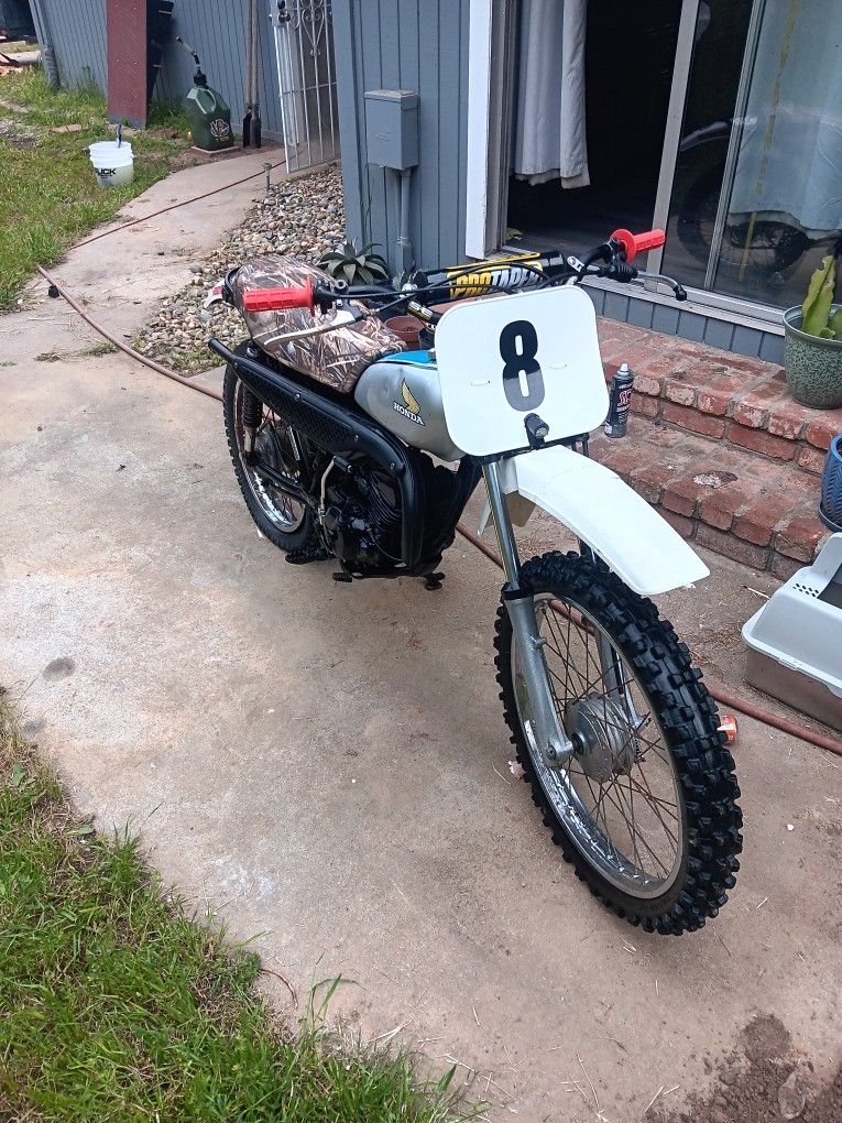 1976 Honda Mt125 Elsinore. Trade