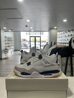 Used Jordan 4 Retro SB Navy Size 10.5M