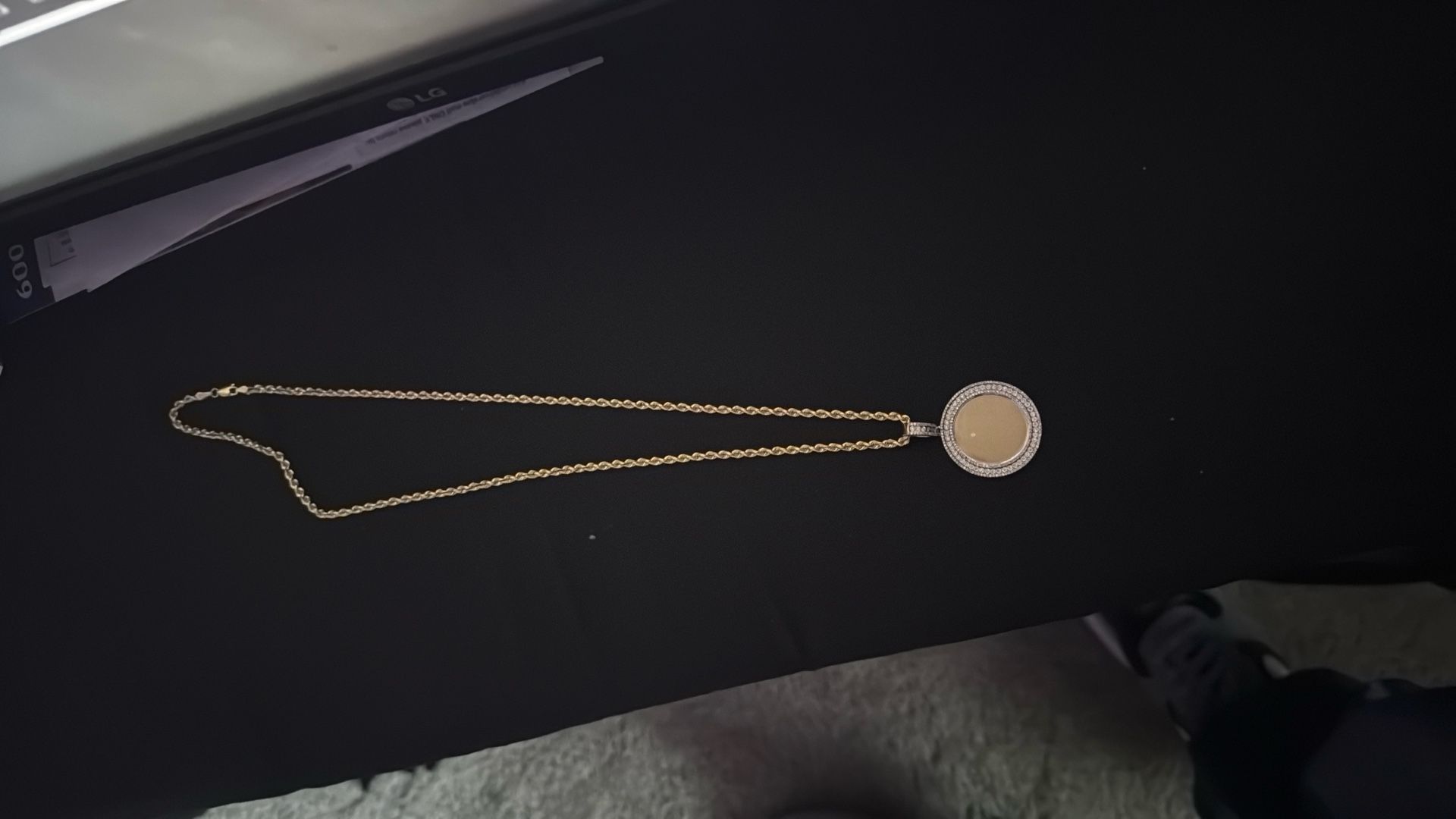 14k Gold Chain And Diamond Pendant 