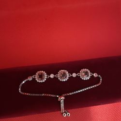 Beautiful Bracelet With Box 