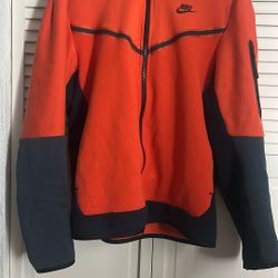 Nike Tech Fleece 