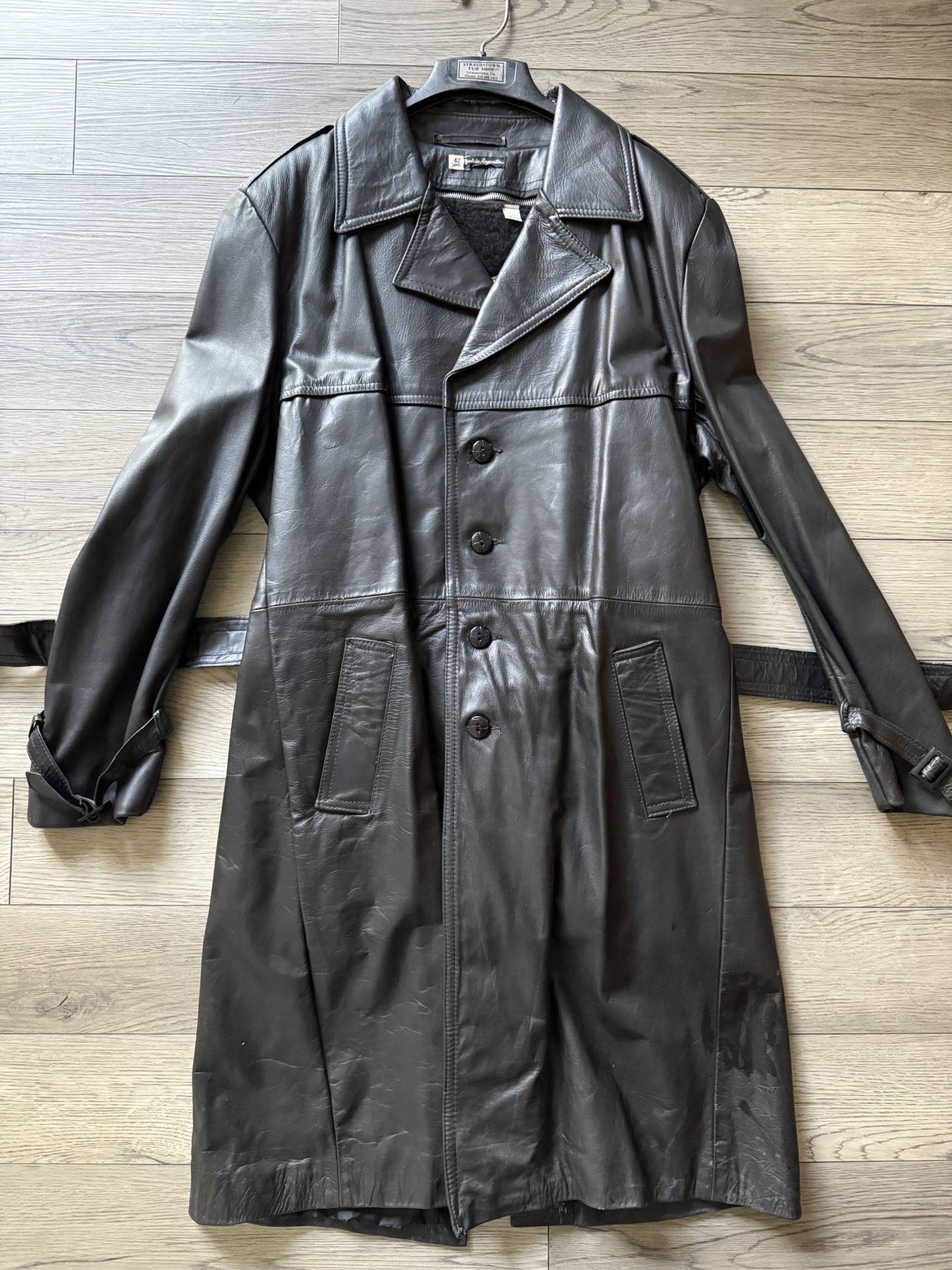 Vintage Men’s Oleg Cassini Leather Trench Coat 42T
