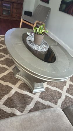 Very nice coffee table for your home