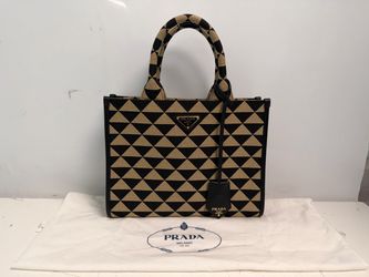 Prada Symbole