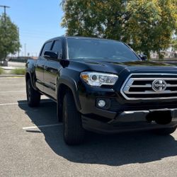 2021 Toyota Tacoma SR5 4Door
