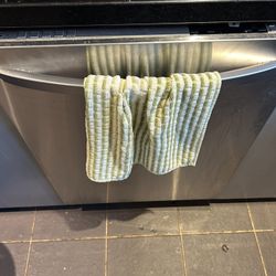 LG Dishwasher It Works Take Out Yourself 