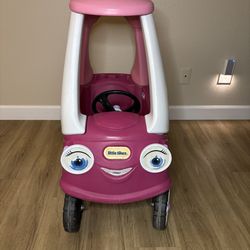 Little Tikes Car - Cozy Coupe