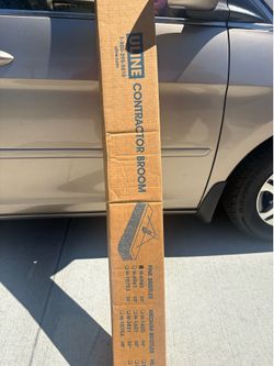 Push broom