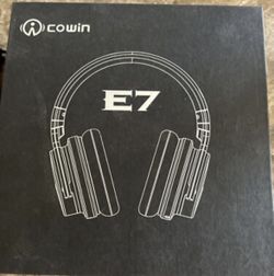E7 Headphones 