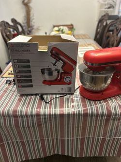 Open Box Mister Color Red