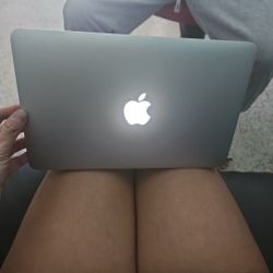 MacBook Air
