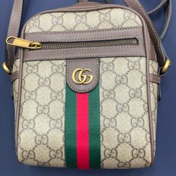 Gucci Ophidia Shoulder Bag