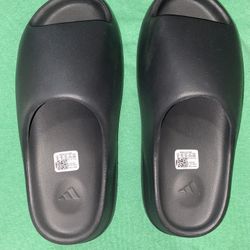 Black Onyx Yeezy Slides
